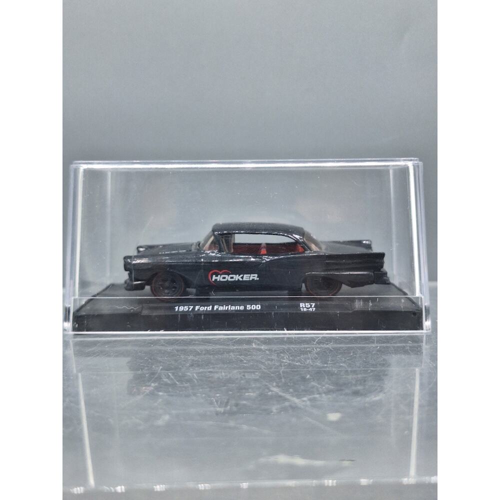 M2 Machines~ 1957 Ford Fairlane 500~Auto Drivers Hooker~R57 18-47~1:64 Scale
